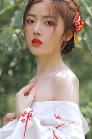 《野外激情》无删减版在线看
